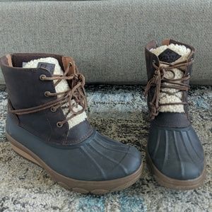 Sperry Water Resistant Faux Shearling Duck Boot
